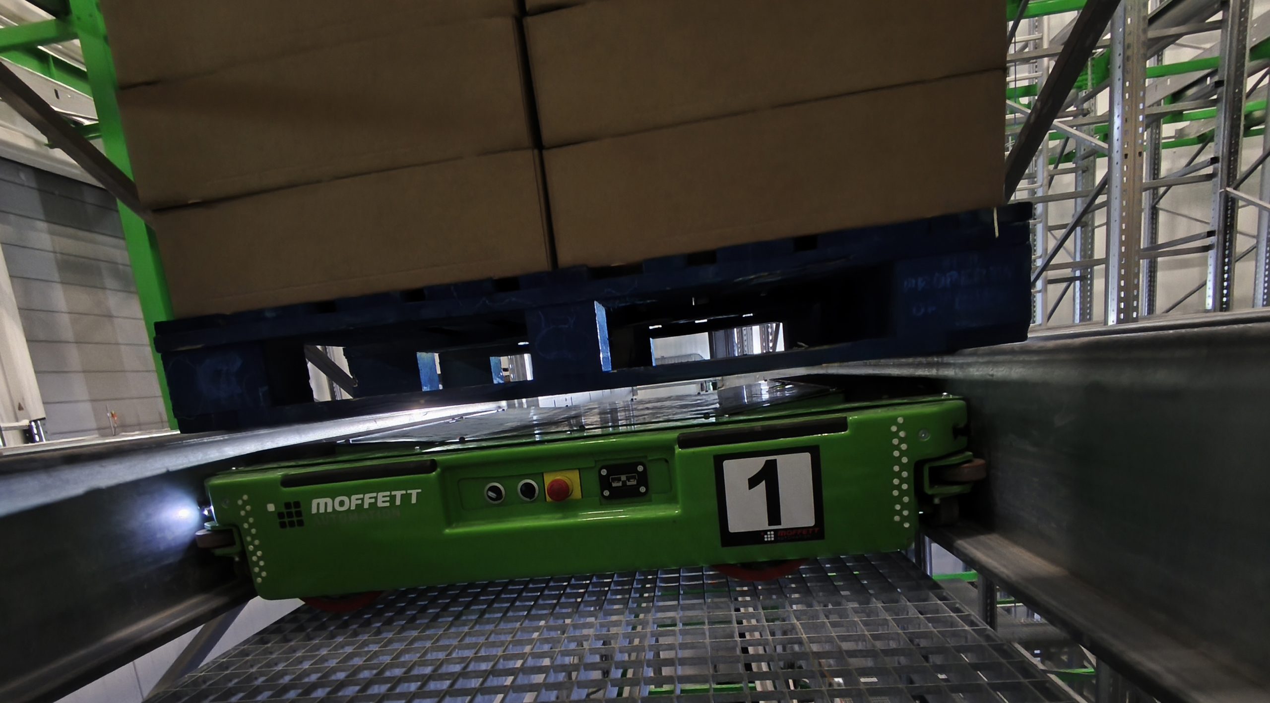 Close up of taxi pallet shuttle